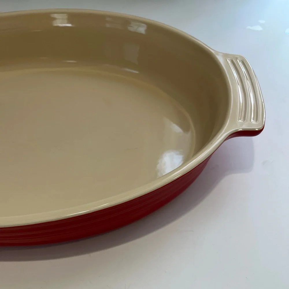 Le Creuset Oval Red Baking Dish 12x9‎